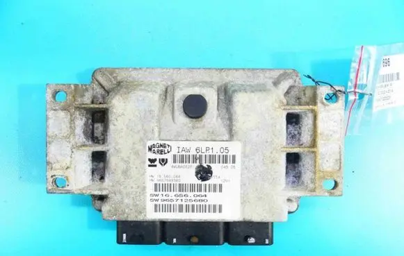 Peugeot 807 Engine control unit/module ECU IAW6LP105 IMPRK1266696