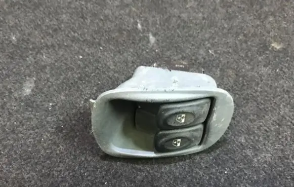 Renault Scenic I Electric window control switch 838099d