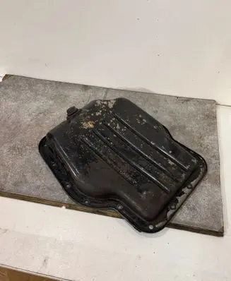 Oil sump