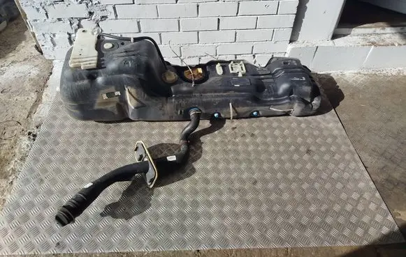 Renault Master III Fuel tank 8200947534 8200947537 1720207723