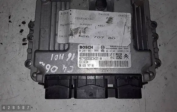 Citroen C4 I Engine control unit/module 9662670780 0281011966 9653958980