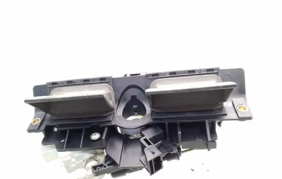 Audi A6 S6 C5 4B Tailgate/trunk/boot exterior handle 8D9827565H 4B0827565H