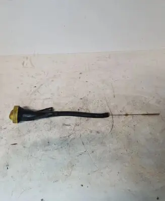 Renault Clio IV Oil level dip stick 8201155685