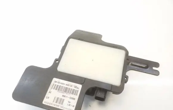 Hyundai Ioniq Blind spot module 95811G2000