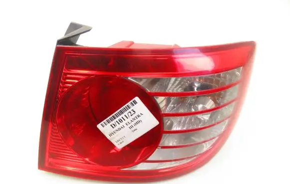 Hyundai Elantra Rear/tail lights