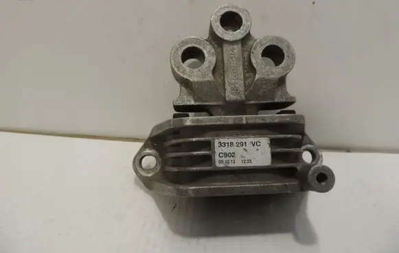 Fiat 500L Engine mount vacuum valve 51921642