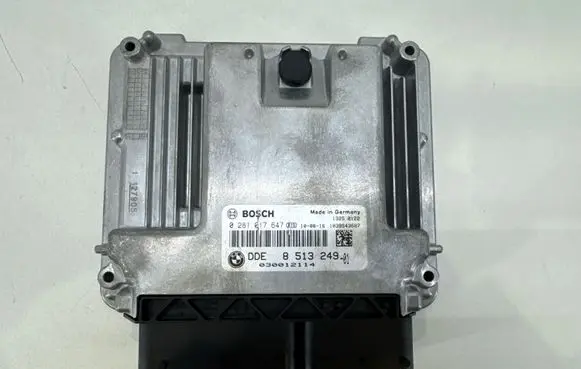 BMW X3 F25 Engine control unit/module 8513249