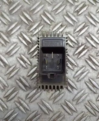 Opel Astra G Glow plug pre-heat relay 51299009