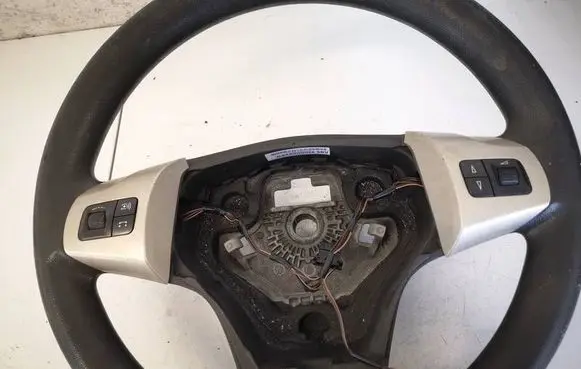 Opel Corsa D Steering wheel buttons/switches 