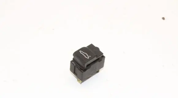 Porsche Boxster 986 Tailgate/boot open switch button 99661310610