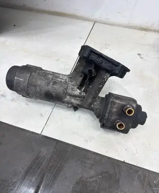 Ford Galaxy Oil filter mounting bracket 038115389B