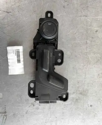 Volvo C40 Seat control switch 31419541