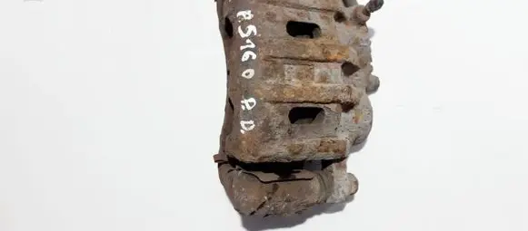 Mitsubishi Space Wagon Front brake caliper