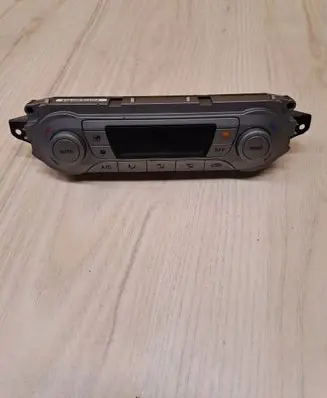 Ford Focus Climate control unit 7M5T18C612CC