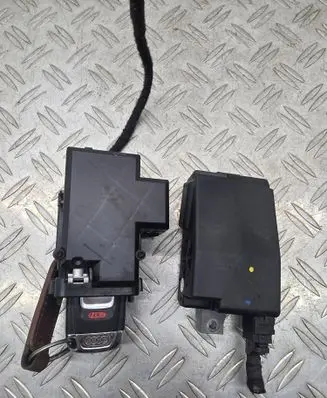 Audi Q5 SQ5 Engine ECU kit and lock set 8K0905852D 8K0909131D
