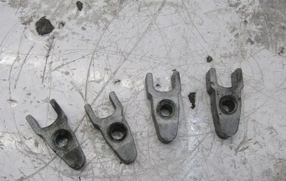 KIA Ceed Fuel Injector clamp holder OEM