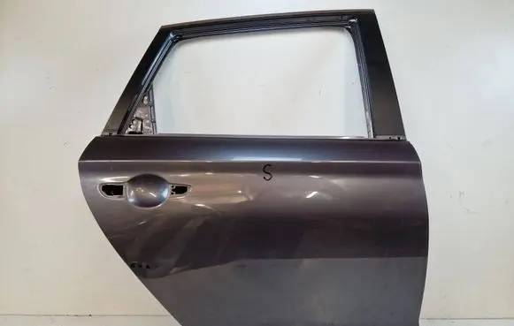 Hyundai i30 Rear door 
