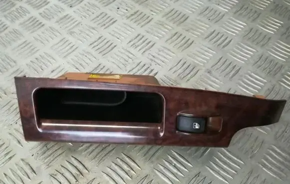 KIA Sorento Electric window control switch