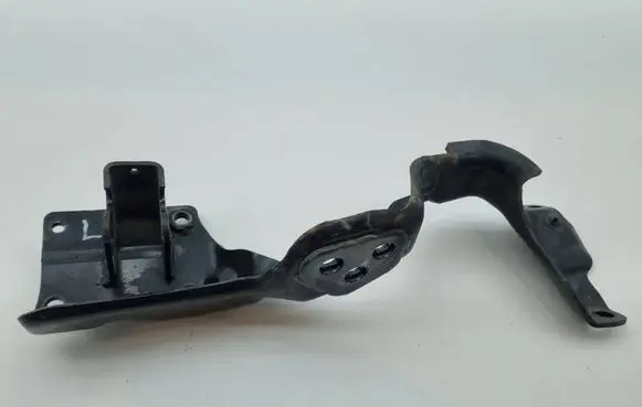 Jeep Grand Wagoneer Engine mounting bracket 68422186AC 23221 3075420421