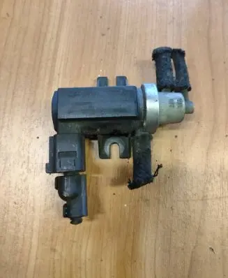 Skoda Superb B5 (3U) Turbo solenoid valve 1J0906627A 0906624