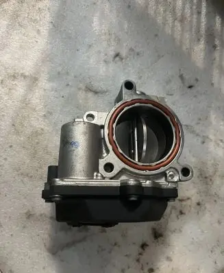 Audi A5 8T 8F Throttle valve 057128063G 057128063