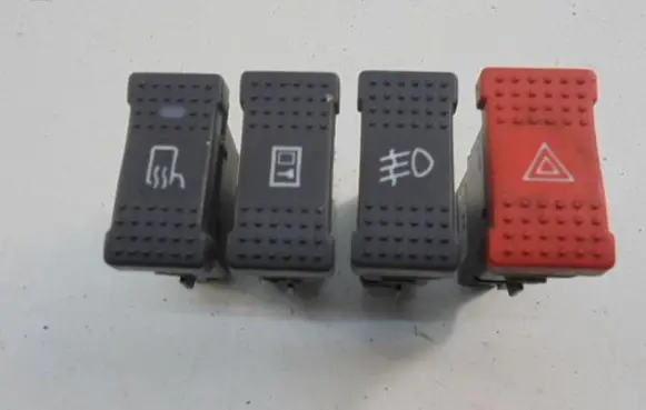 Iveco Daily 35.8 - 9 Hazard light switch 69501526