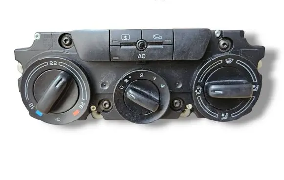 Skoda Octavia Mk2 (1Z) Air conditioning/heating control unit 1Z0820047D