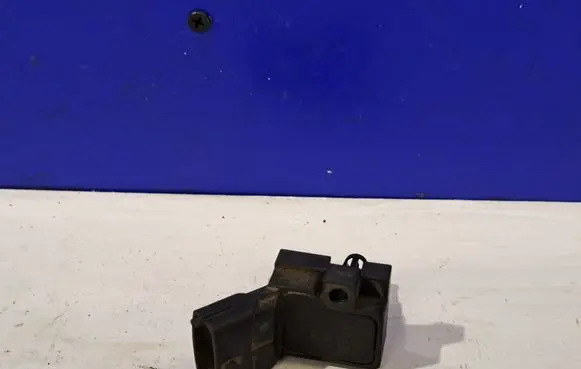 Volvo C30 Air pressure sensor FAE15082