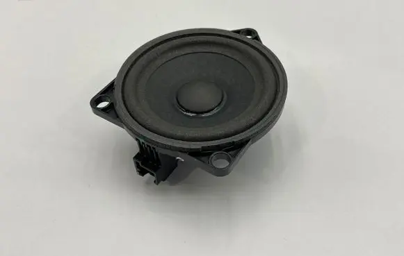 Volvo XC40 Rear door speaker 31456830 18W34D0042