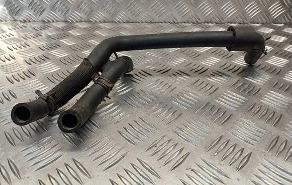 Volkswagen PASSAT B5.5 Engine coolant pipe/hose 038121086K