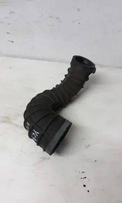 Volvo XC70 Turbo air intake inlet pipe/hose