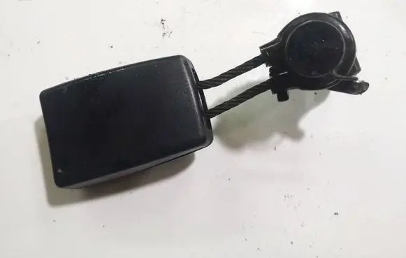 Seat Toledo III (5P) Rear seatbelt buckle 5M0857753B