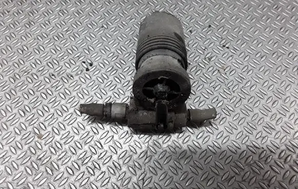 Nissan Micra Windscreen/windshield washer pump