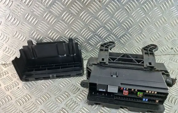 Volvo V40 Fuse box set E00021587