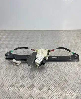 BMW 3 E90 E91 Rear door window regulator motor 69259652 S007083007