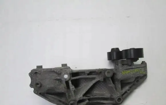 Opel Vivaro Generator/alternator bracket 
