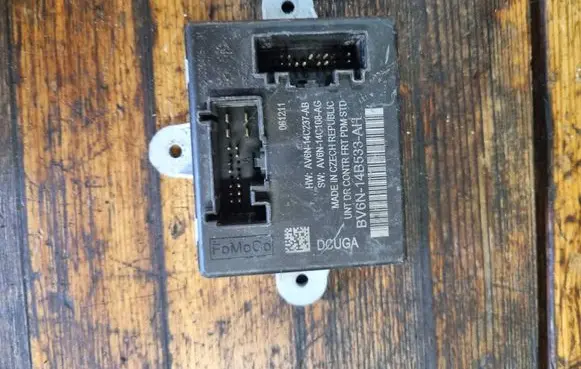Ford Focus Other control units/modules BV6N14B533AH