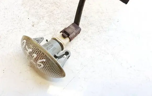 Citroen C5 Front fender indicator light 3311