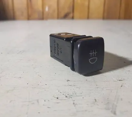 Fog light switch