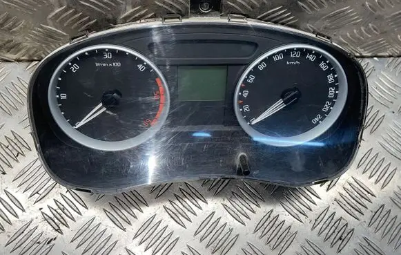 Skoda Roomster (5J) Speedometer (instrument cluster) 5J0920810C