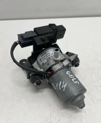 Volkswagen Golf VII Vacuum pump 5Q0612175E 00857204 5Q0612391N