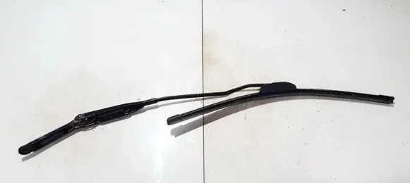 Opel Astra G Front wiper blade arm