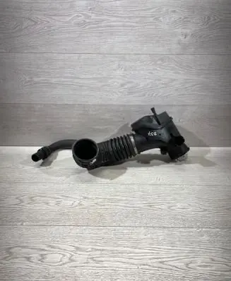 BMW 1 F20 F21 Intake resonator 8513961 58650910
