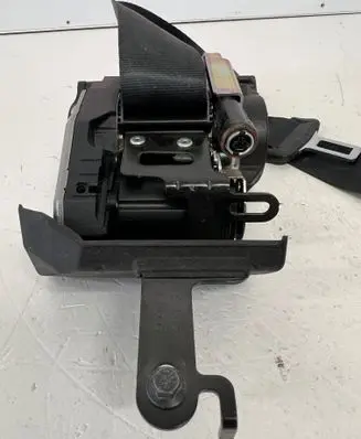 Volvo XC60 Front seatbelt 32239367 30052019 634992700