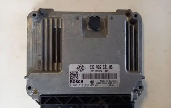 Volkswagen PASSAT B6 Engine control unit/module 03G906021MS 0281013312 1039S15596