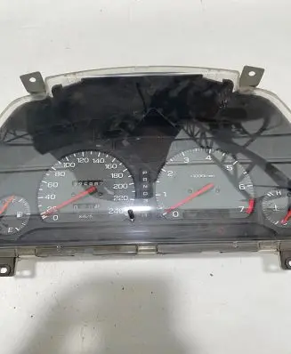 Subaru Legacy Speedometer (instrument cluster) FS0201015 85013AC391 NSL210L