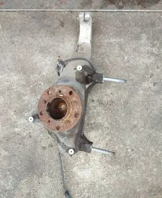 BMW M5 Front wheel hub spindle knuckle 31212284053