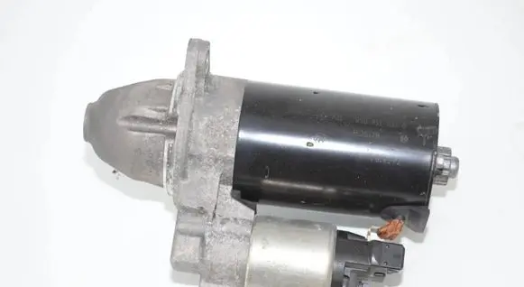 BMW 3 F30 F35 F31 Starter motor 7638194 12417638194 12417626546