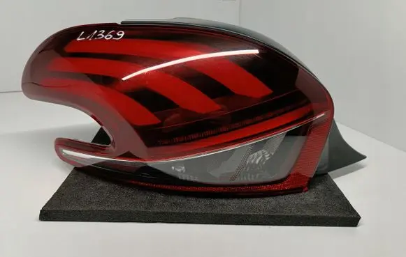 Rear/tail lights