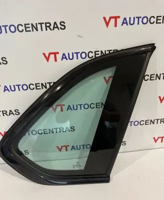BMW X5 F15 Rear side window